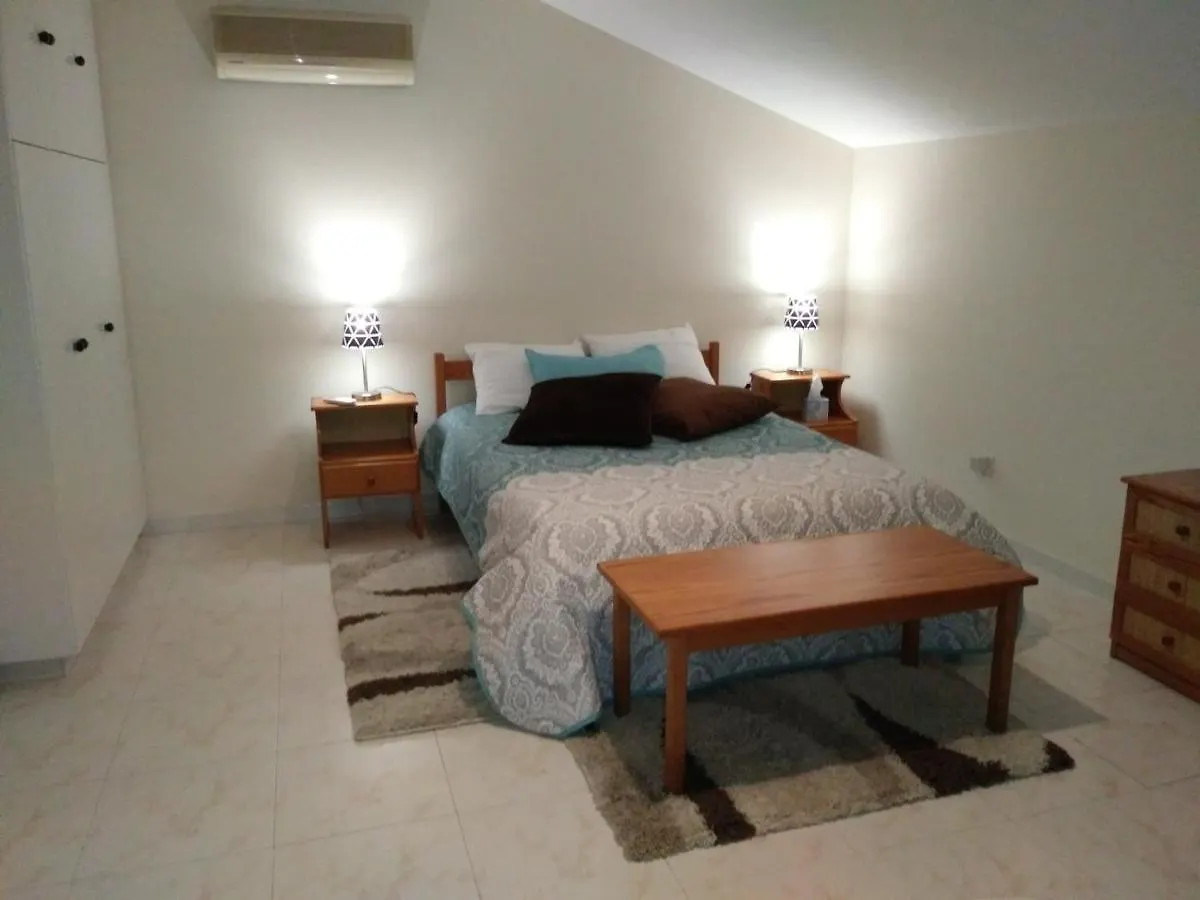 Must Stay - Sea & Salt Lake Panoramic View Apt Larnaca Apartment